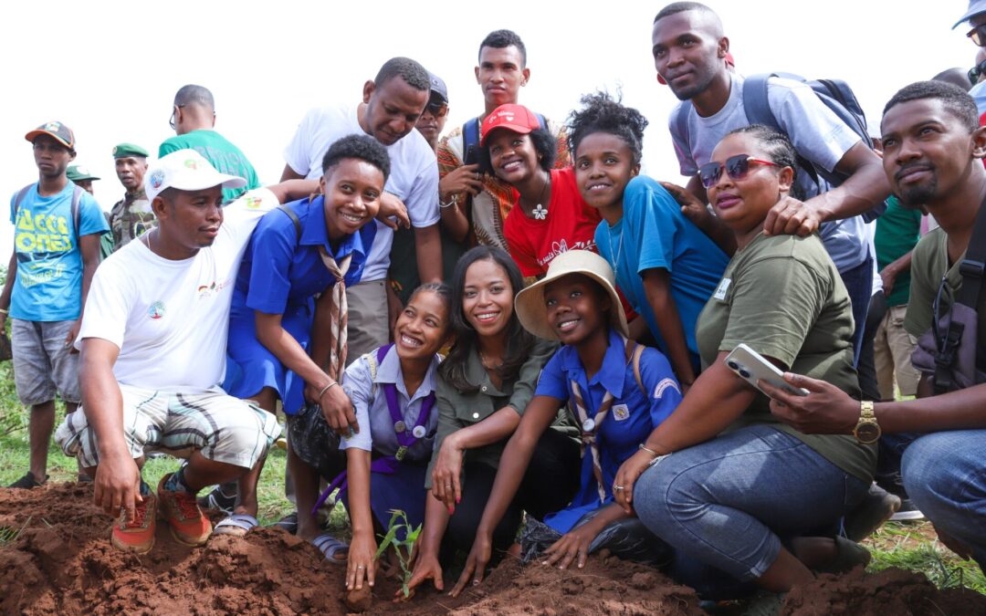 TREE PLANTING IN DIANA REGION LED BY MINISTER VINA MARIE-ORLÉA